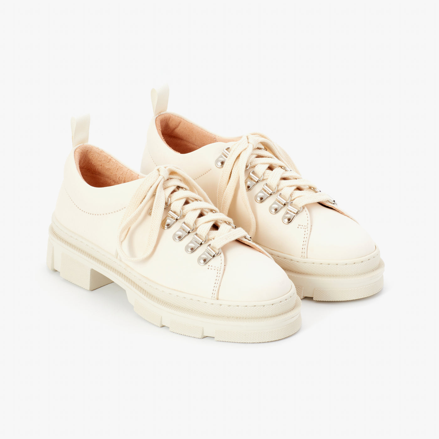 Astrid lace-up off-white