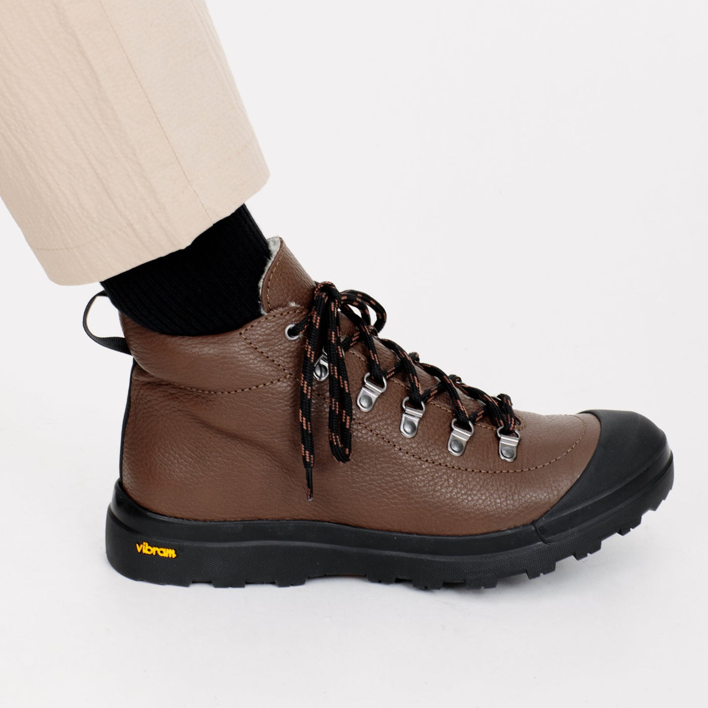 Miesten Yosemite Vibram -nilkkurit tummanruskea merinovilla