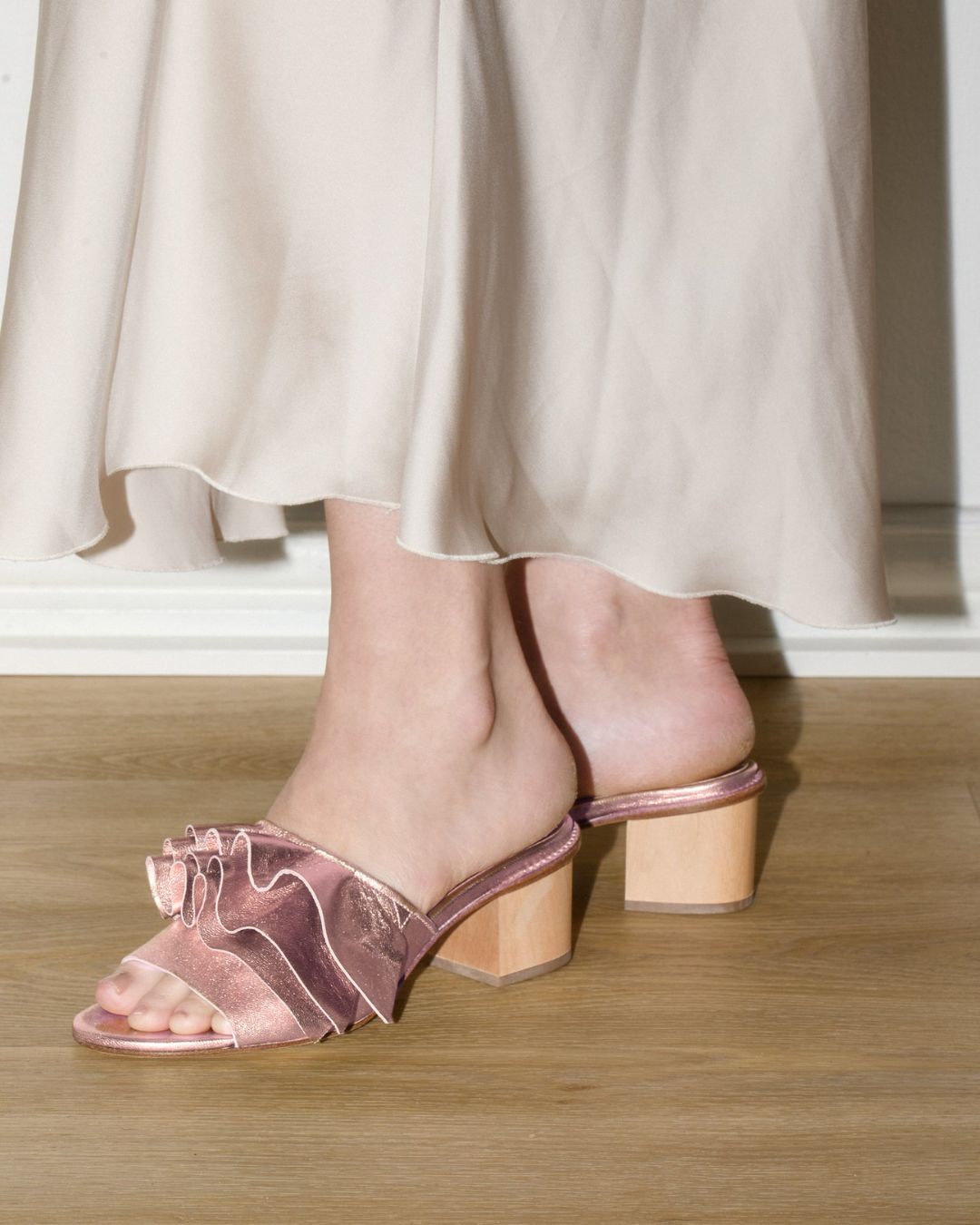 Fringe mule rose gold