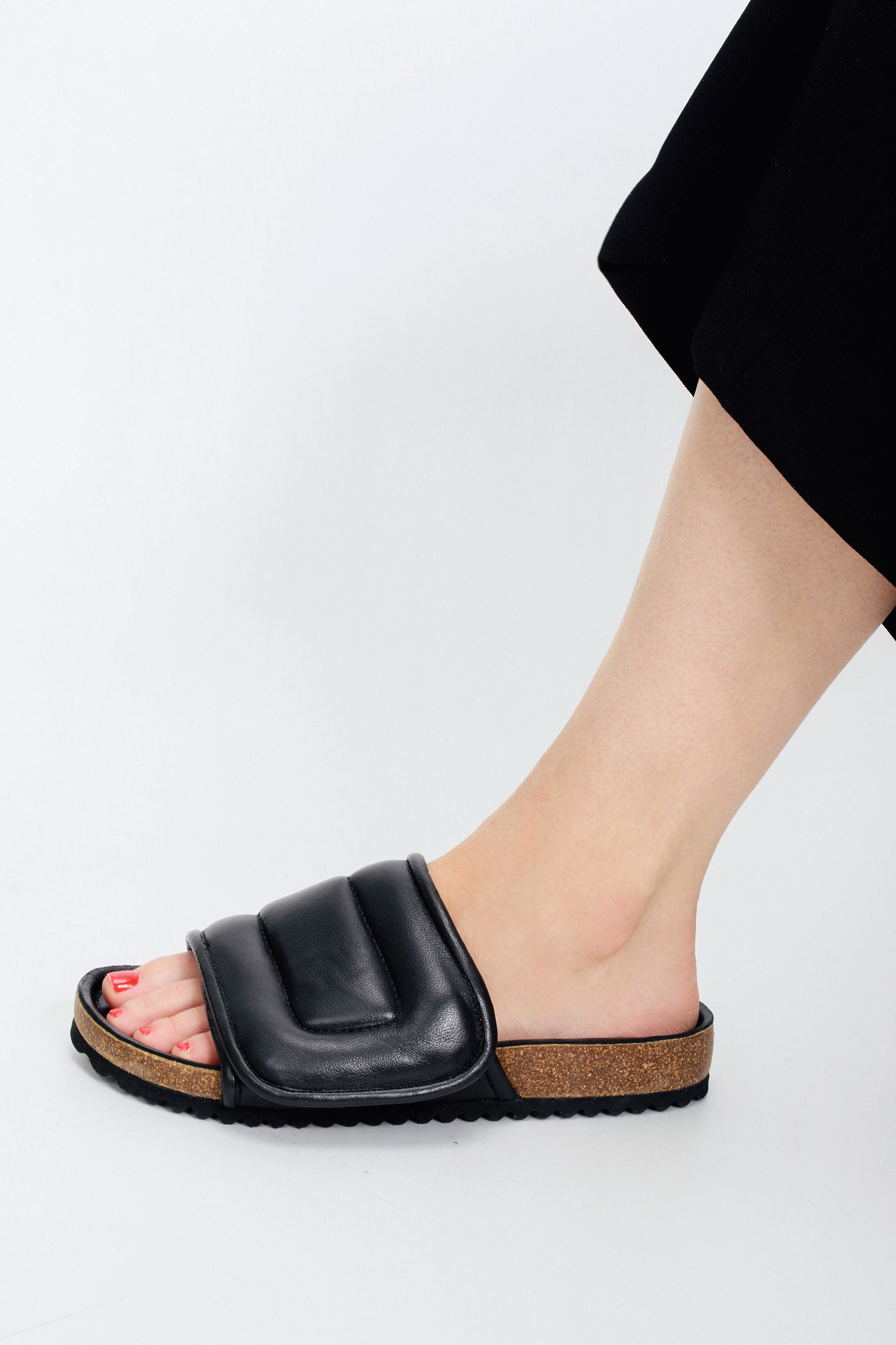 Bumper -sandaalit musta