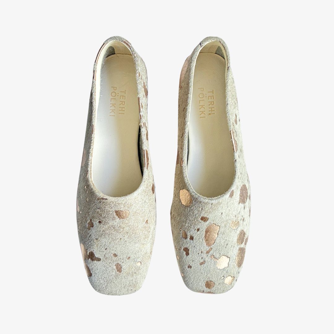 Ursula ballerina calf hair gold & white